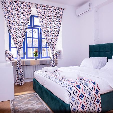 Pallada Yerevan Luaran gambar